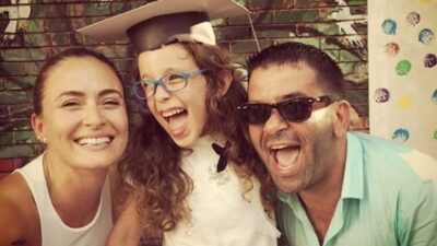 Ceyda Düvenci doğum için Amerika’ya uçtu