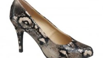 Piton derili ayakkabılar Deichmann’da