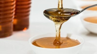 Tatlılarınızı şeker yerine bal ile yapmaya ne dersiniz