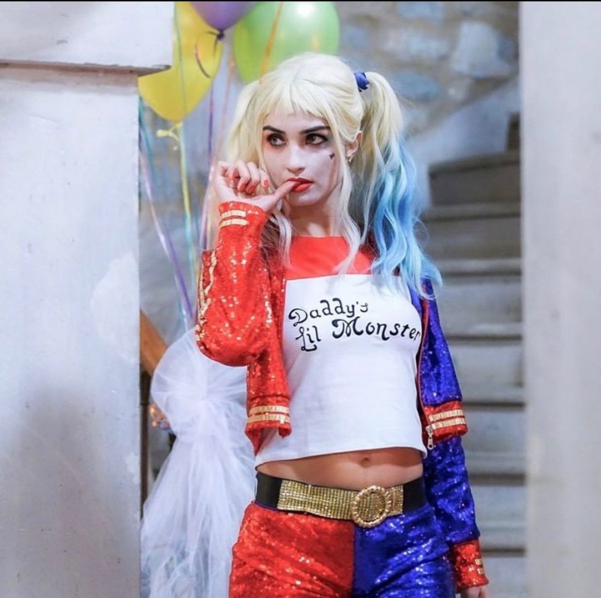 Tuba Büyüküstün, Harley Quinn oldu #1